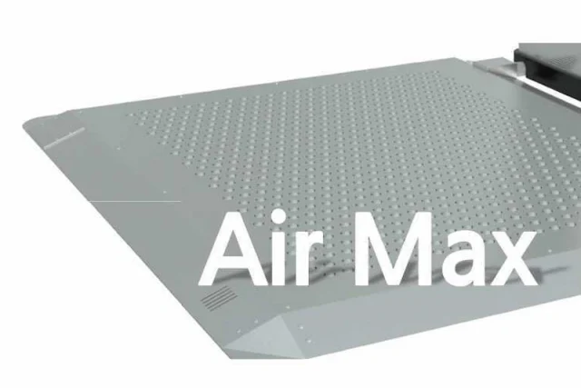 金属マットなので耐久性が高い